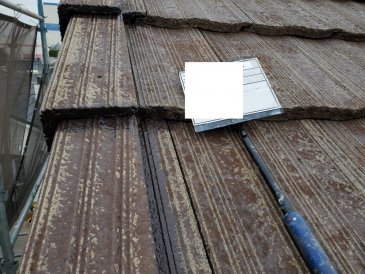 2021/3/20　屋根上塗り作業１回目