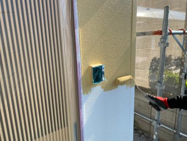 2021/7/22　外壁上塗り作業１回目