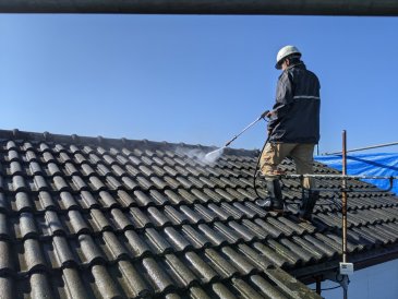 2021/10/11　屋根高圧洗浄