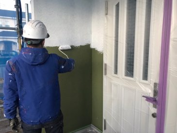 2021/11/24　外壁下塗り作業