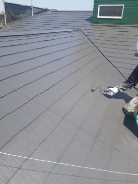 2022/4/9　屋根塗装作業2回目