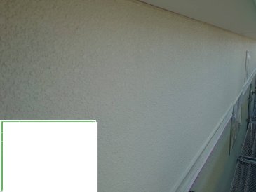 2022/8/1_屋根 モルタル外壁 上塗り施工後