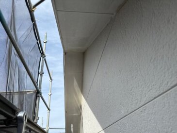 2025/10/2_軒天　施工前