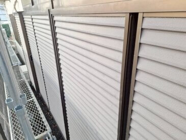 2025/12/25_雨戸　施工前