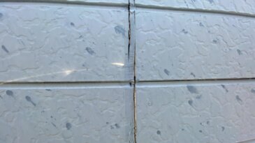 2025/12/12_コーキング　施工前